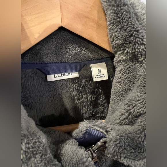 L.L.Bean women’s fleece vest size M - Picture 2 of 4